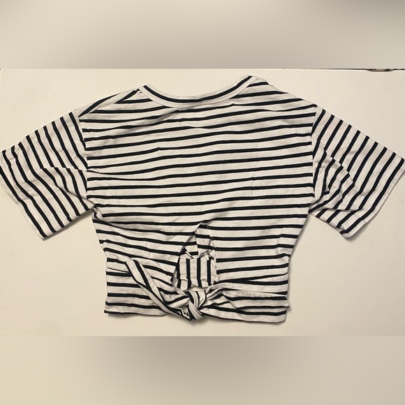 A.L.C. Black & White Stripe Crop Top Back Tie XS - Picture 2 of 5